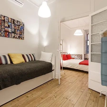 Whome | Fanqueiros Downtown Typical Apartment-2